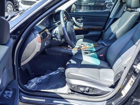 Used 2010 BMW 328i Sedan image 2