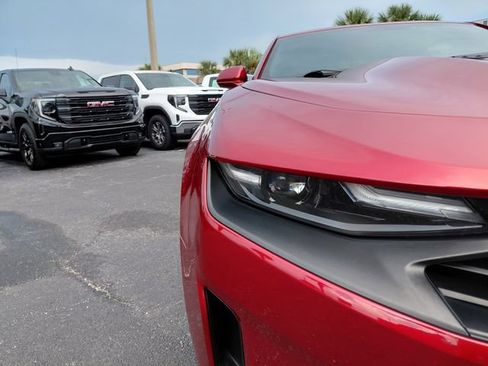 Used 2023 Chevrolet Camaro LT w/ Technology Package RWD image 11
