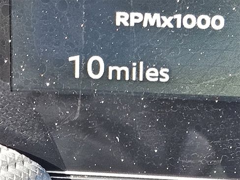 New 2026 Nissan Kicks SR image 27