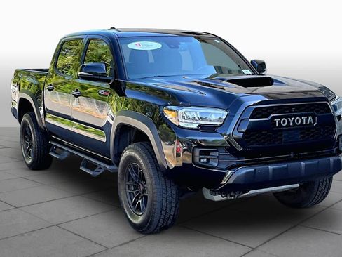 Certified 2020 Toyota Tacoma TRD Pro AWD/4WD image 3