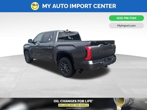 Used 2023 Toyota Tundra Platinum image 5