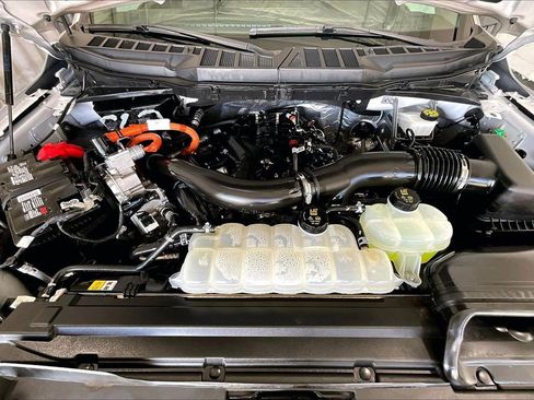 Used 2024 Ford F150 XLT w/ Mobile Office Package image 9