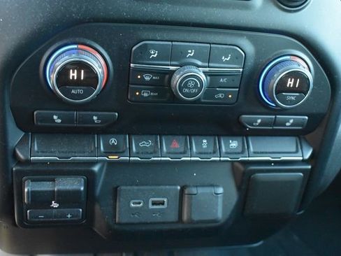 Certified 2019 Chevrolet Silverado 1500 RST w/ All-Star Edition image 31