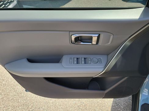 New 2027 Kia Seltos S FWD image 19