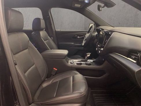 Used 2022 Chevrolet Traverse RS AWD/4WD image 21
