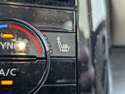 Used 2021 Nissan Rogue SL w/ Premium Package image 21