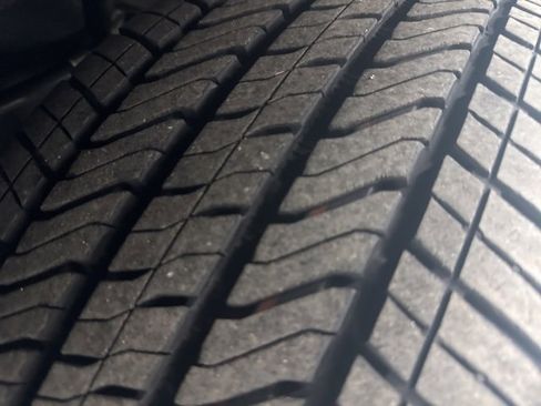 Used 2024 Chevrolet Suburban RST w/ Luxury Package image 46