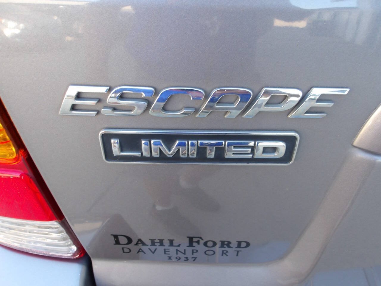 Used 2007 Ford Escape Limited FWD image 36