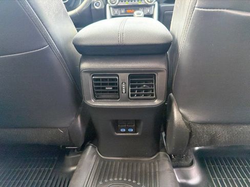 Certified 2022 Toyota RAV4 XLE Premium AWD/4WD image 15