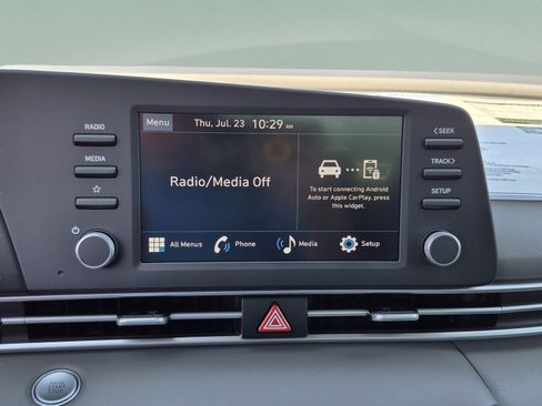 New 2026 Hyundai Elantra Sport FWD image 25