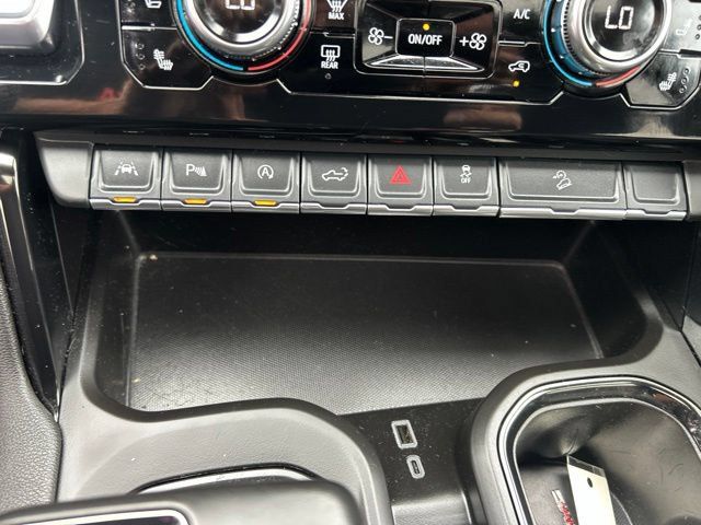 Used 2025 GMC Sierra 1500 AT4 w/ AT4 Premium Package AWD/4WD image 28