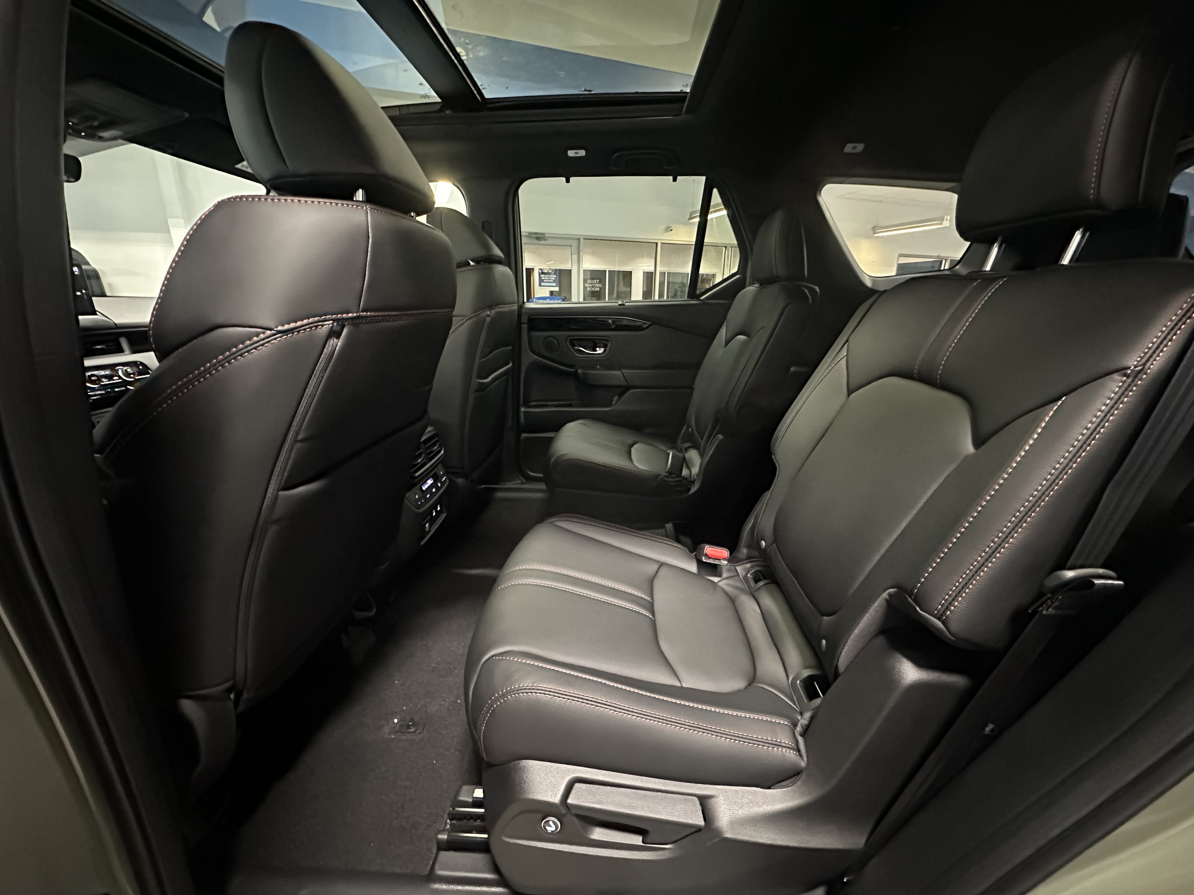 New 2026 Honda Pilot TrailSport image 25