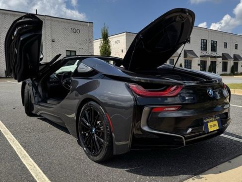 Used 2019 BMW i8 Roadster image 16