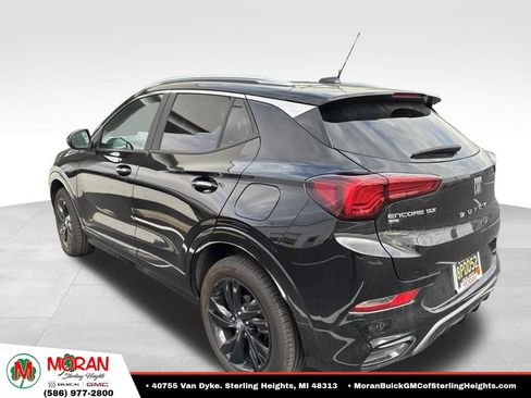 Used 2025 Buick Encore GX Sport Touring w/ Comfort Package AWD/4WD image 6