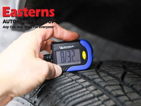 Used 2024 Chevrolet Colorado W/T image 27