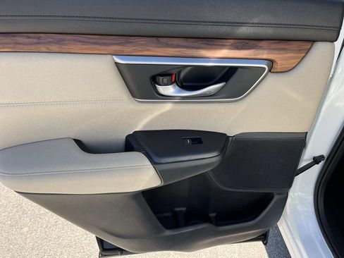 Used 2022 Honda CR-V EX image 19