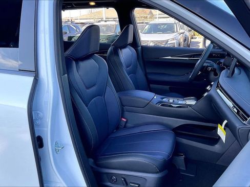 New 2026 INFINITI QX60 Sport AWD/4WD image 11