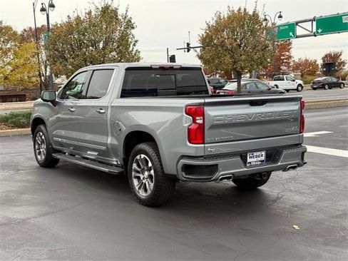 Used 2024 Chevrolet Silverado 1500 High Country w/ Technology Package image 3