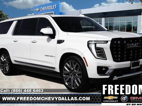 Used 2025 GMC Yukon XL Denali Ultimate AWD/4WD image 1