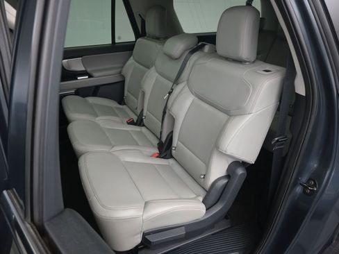 Used 2025 Ford Expedition Max Active RWD image 14