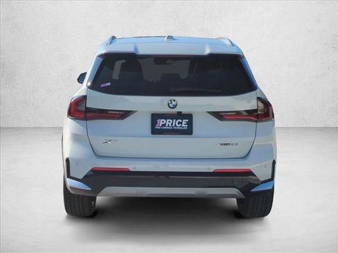 Certified 2025 BMW X1 xDrive28i w/ Technology Package image 7