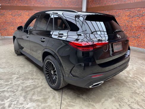 Used 2026 Mercedes-Benz GLC 300 GLC 300 image 2