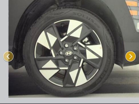 Used 2025 Hyundai Kona SEL image 8