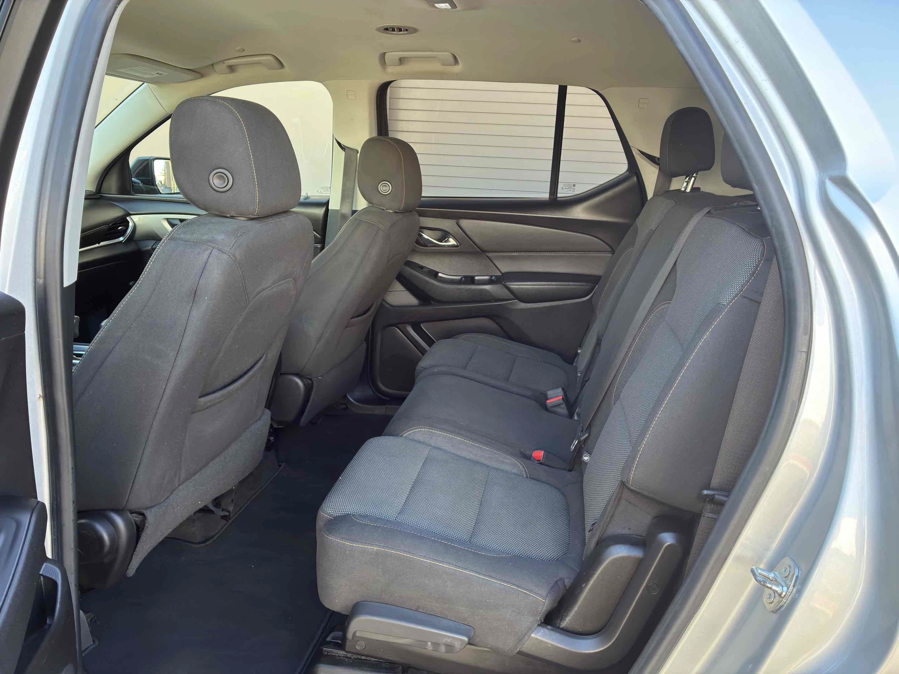 Used 2020 Chevrolet Traverse LS FWD image 49