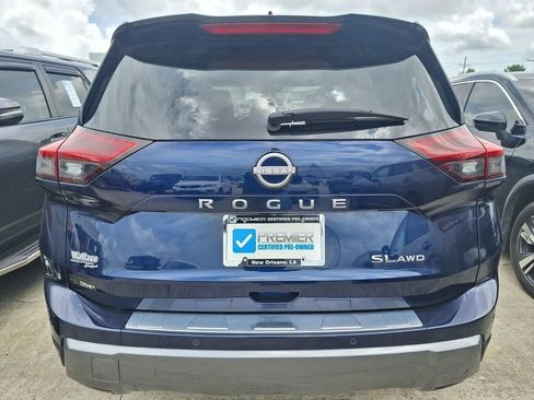 Used 2024 Nissan Rogue SL w/ SL Premium Package AWD/4WD image 5