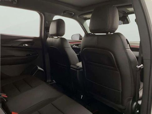 Used 2025 Chevrolet TrailBlazer RS w/ Convenience Package image 68