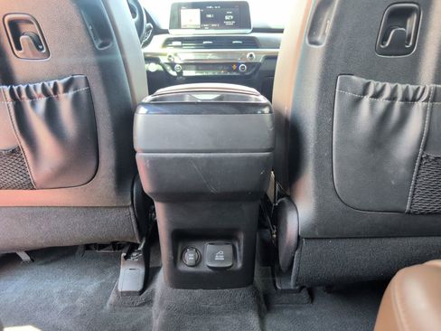 Used 2020 Kia Telluride SX w/ SX Prestige Package AWD/4WD image 31