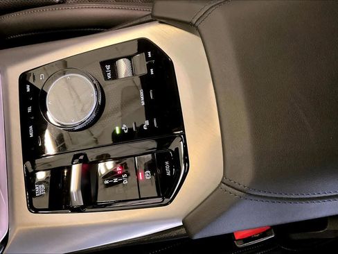 Certified 2025 BMW X3 xDrive30i image 16