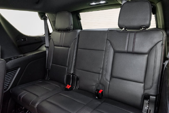 Used 2024 Chevrolet Tahoe RST w/ Luxury Package AWD/4WD image 20