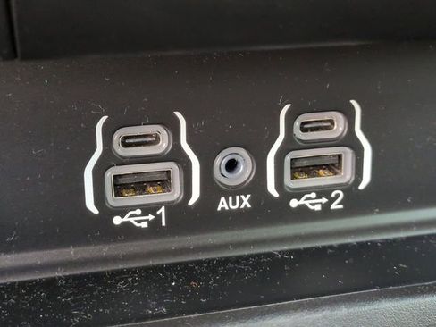 Used 2025 RAM 1500 Big Horn AWD/4WD image 25