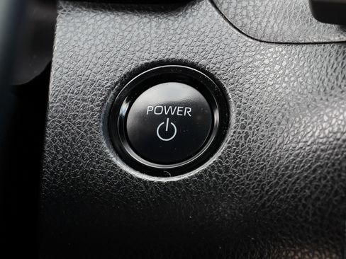 Certified 2025 Toyota Camry SE AWD/4WD image 36