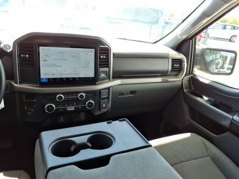Used 2025 Ford F150 XLT w/ Equipment Group 301A Standard AWD/4WD image 19