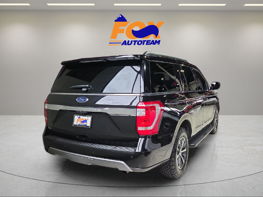 Used 2021 Ford Expedition XLT AWD/4WD image 3