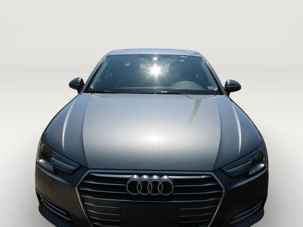 Used 2017 Audi A4 2.0T Premium w/ Convenience Package FWD image 2