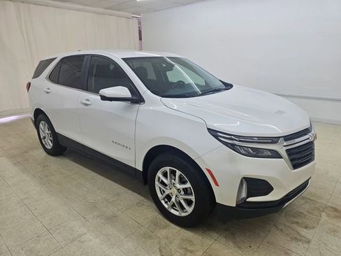 Used 2024 Chevrolet Equinox LT AWD/4WD image 17