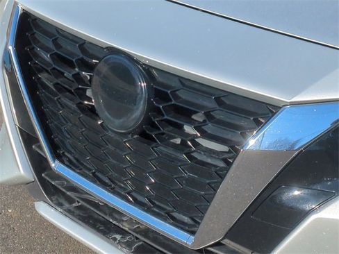 Used 2022 Nissan Sentra SV image 36