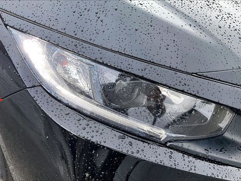 Used 2019 Honda Civic LX image 31