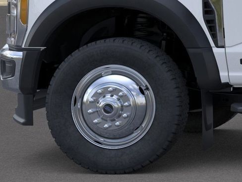New 2026 Ford F550 4x4 Crew Cab image 19