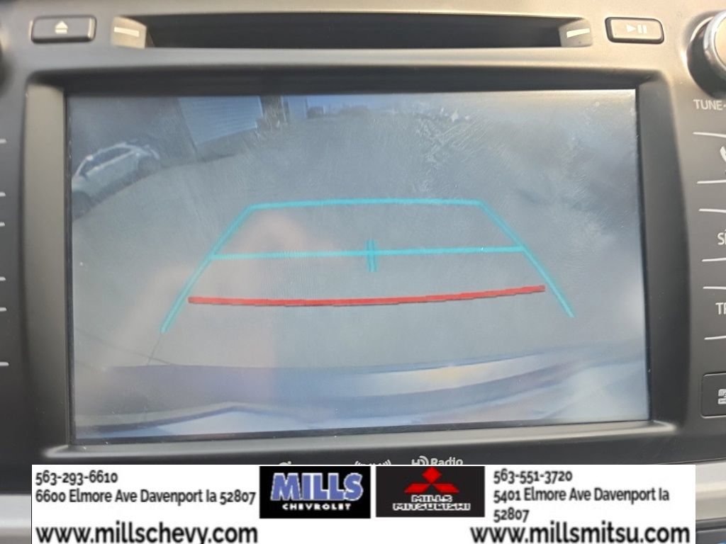Used 2018 Toyota Highlander XLE FWD image 12
