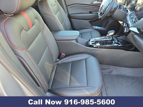 New 2026 Chevrolet Trax RS w/ Sunroof Package image 32
