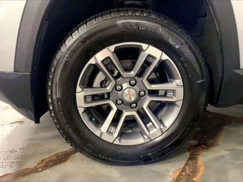 Used 2026 GMC Terrain Elevation AWD/4WD image 9