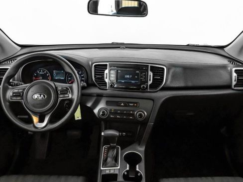 Used 2019 Kia Sportage LX image 12