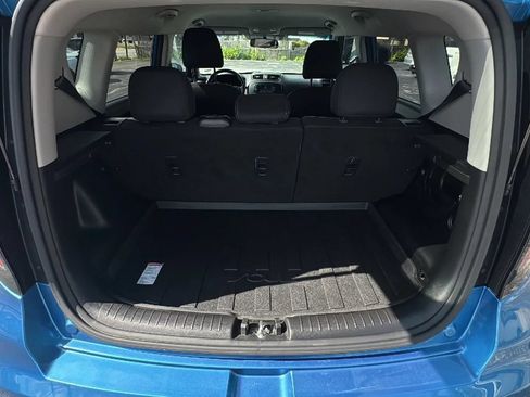 Used 2017 Kia Soul + w/ Designer's Package FWD image 17