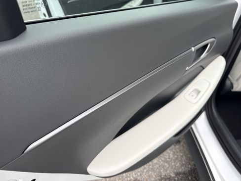 New 2026 Hyundai Sonata SE FWD image 11