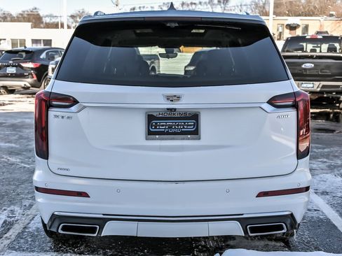 Used 2023 Cadillac XT6 Premium Luxury w/ Technology Package image 7