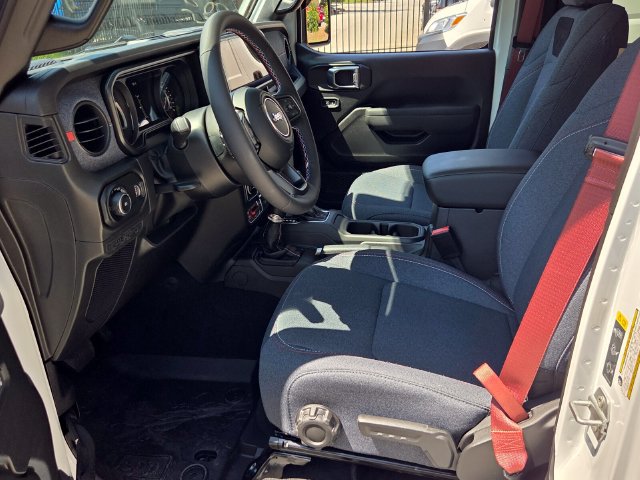 Used 2026 Jeep Wrangler Unlimited Sport AWD/4WD image 10